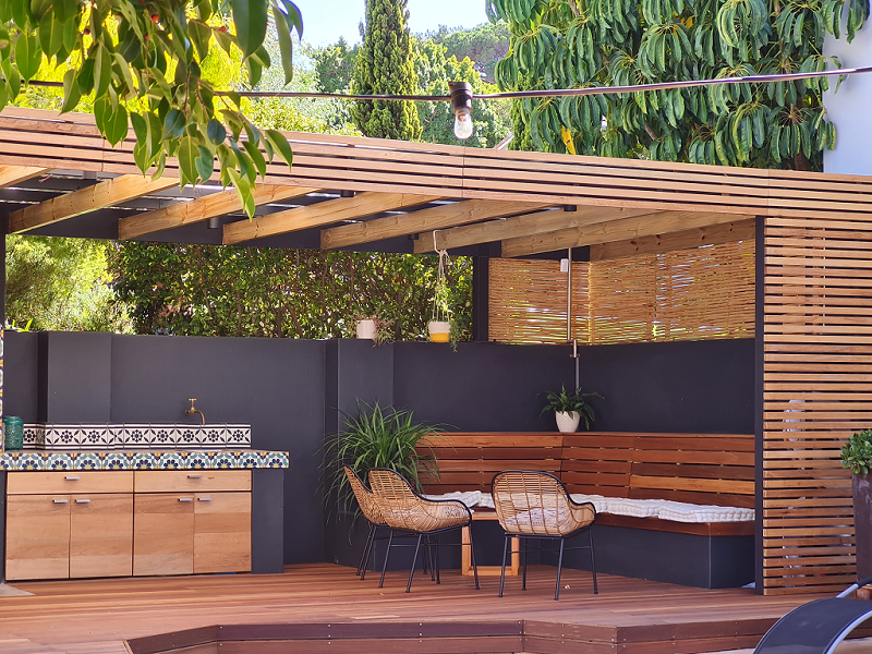 Braai and lounge